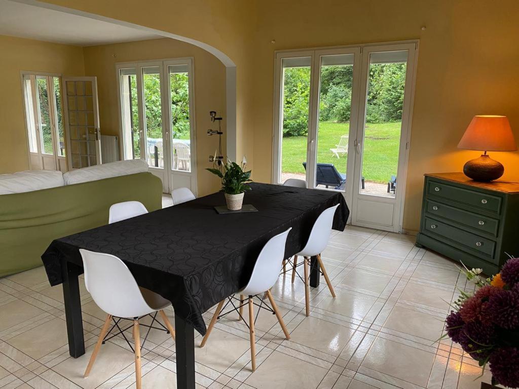Villa Saints à Beautheil-Saints Extérieur photo